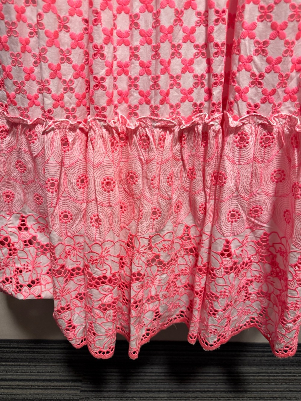 Lilly Pulitzer Pink Eyelet Embroidered Cotton Maxi Dress Size 10 Resort Floral - Picture 6 of 10